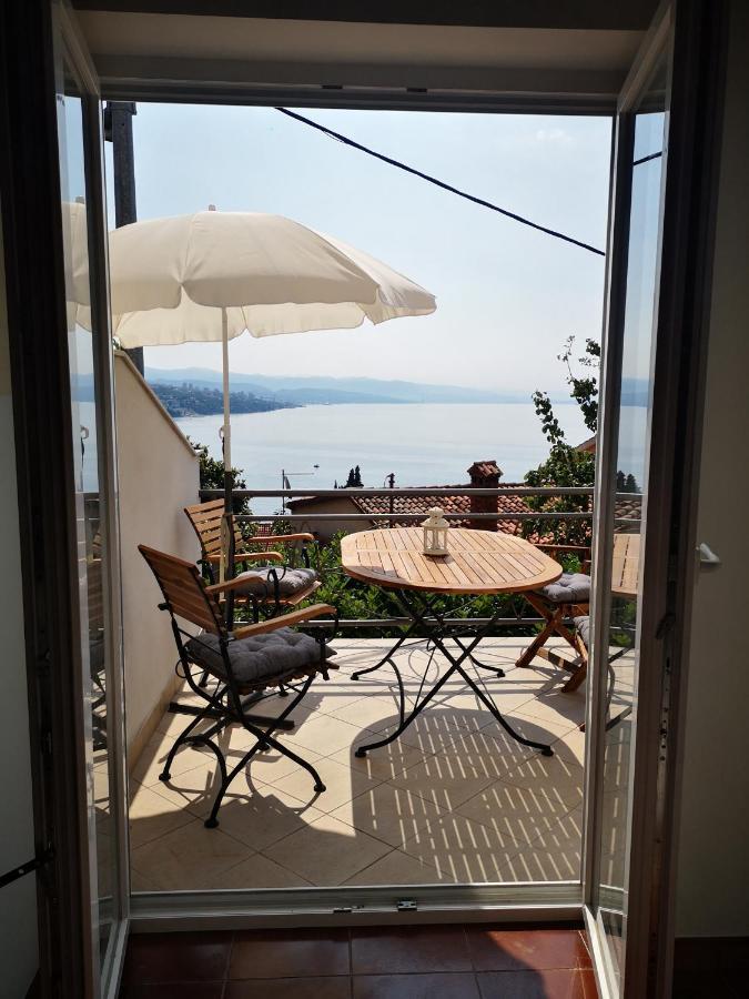 New Cosy Apartments With Private Parking Opatija Luaran gambar