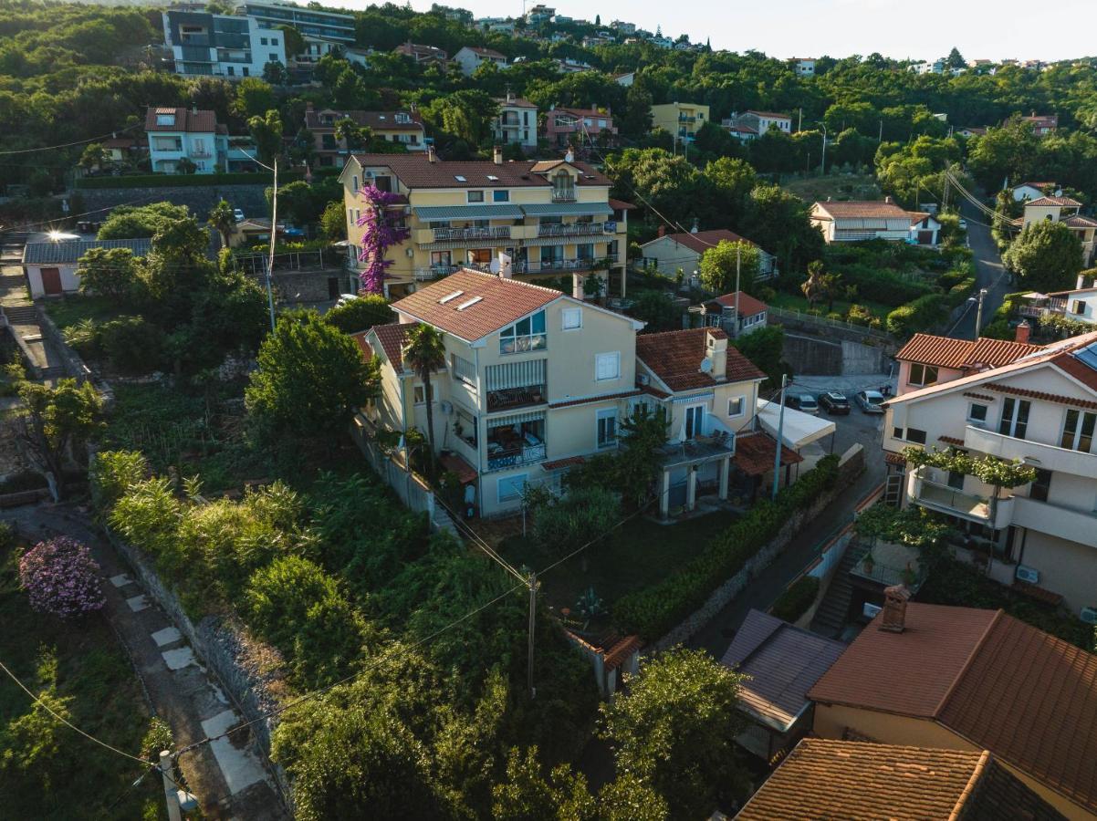 New Cosy Apartments With Private Parking Opatija Luaran gambar