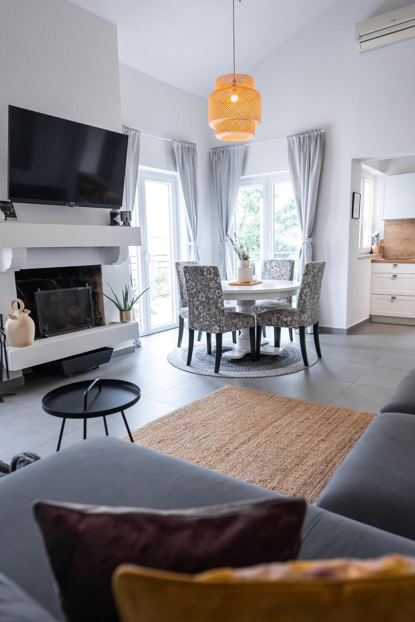 New Cosy Apartments With Private Parking Opatija Luaran gambar
